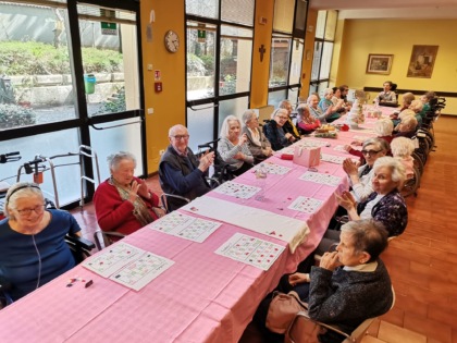 Cernusco sul Naviglio festa per nonna Annamaria e nonna Livia