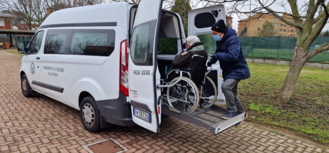 Finalmente si esce: gita a teatro per la Casa Famiglia di Bussero