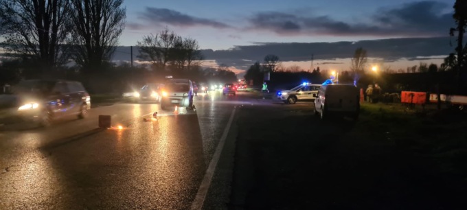 Guida ubriaco, invade la corsia opposta e provoca un incidente