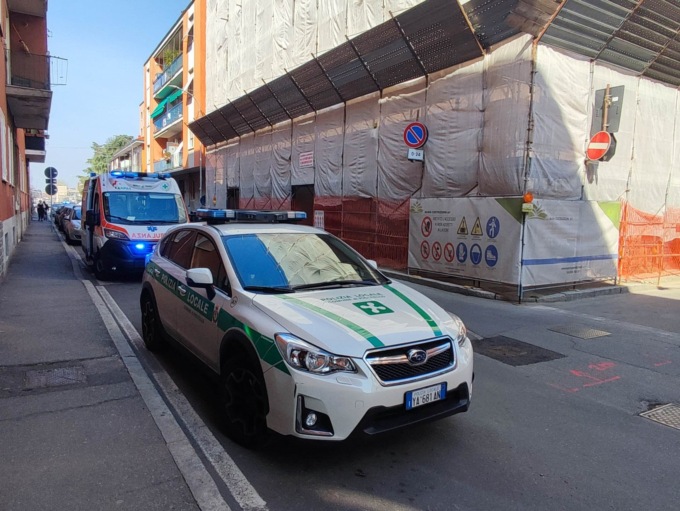 Grave infortunio sul lavoro a Pioltello, paura per un 50enne