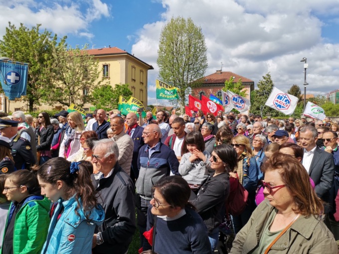 In centinaia alle commemorazioni del 25 Aprile  a Cernusco sul Naviglio