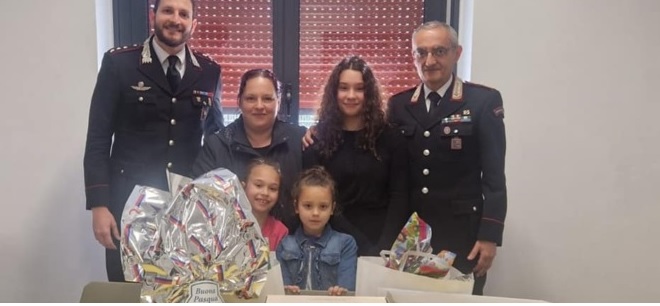 Salvò una bambina rapita dal padre, ora il Comandante dei Carabinieri di Trezzo ha potuto riabbracciarla