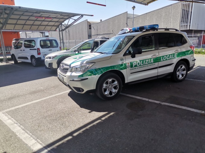 Malore nel parcheggio del supermercato, elisoccorso a Cernusco sul Naviglio