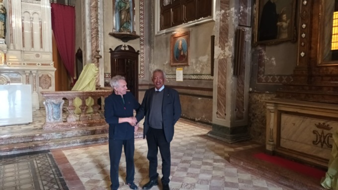 Sotto alle mattonelle un tesoro nascosto: un pavimento antico al santuario delle Stelle