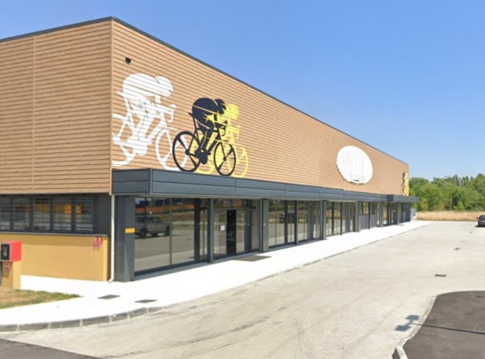 Spaccata alla Lombarda di Segrate, rubate decine di biciclette