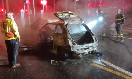 Auto a fuoco sulla Teem a Pozzuolo, 19enne di Gorgonzola muore carbonizzato
