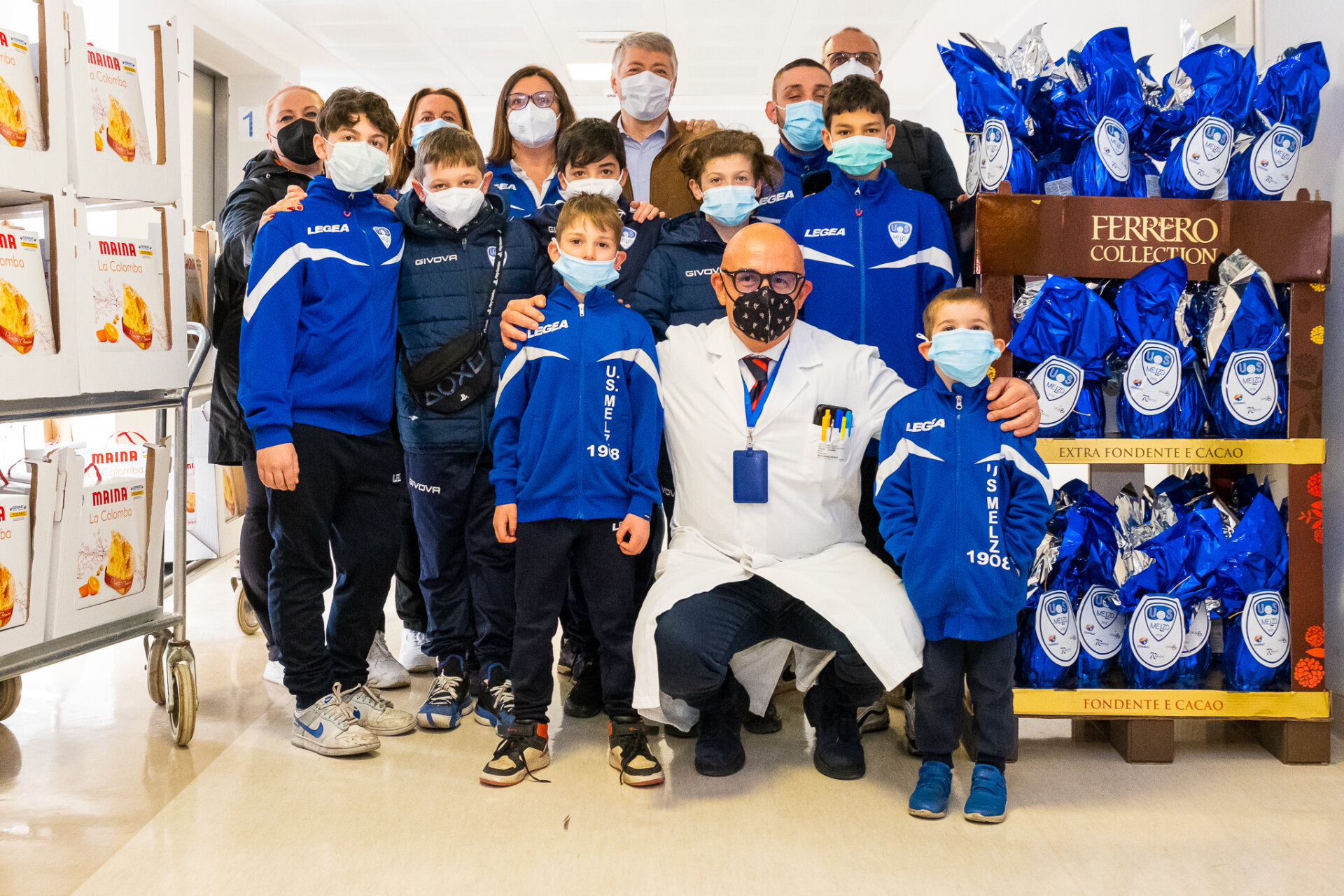 Visita pasquale dell'Us Melzo al reparto pediatrico