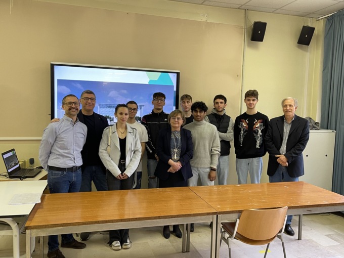 Open day all’Argentia di Gorgonzola, studenti delle medie in visita
