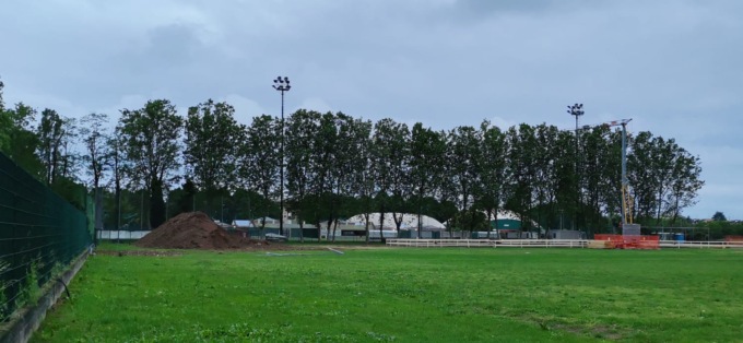 I bulldogs di baseball di Cernusco sul Naviglio furiosi con il cantiere del rugby