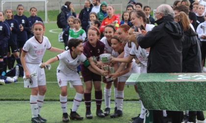 A Cassina de' Pecchi il calcio femminile accende il trofeo