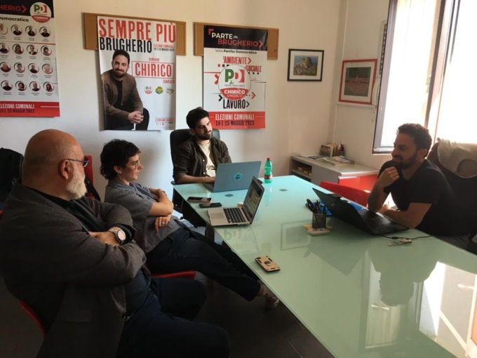 Damiano Chirico sta seguendo lo spoglio dalla sede del Pd.