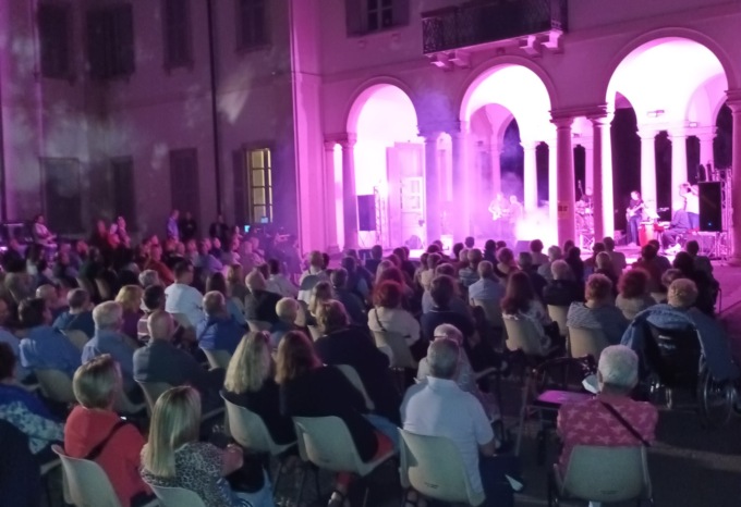 Tutto esaurito a Cernusco sul Naviglio per il concerto benefico