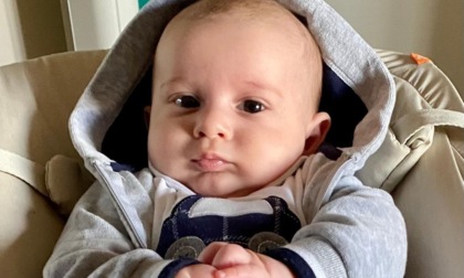 Il piccolo Lorenzo vinto da una malattia rara a soli 5 mesi: "Hai lottato fino all'ultimo"