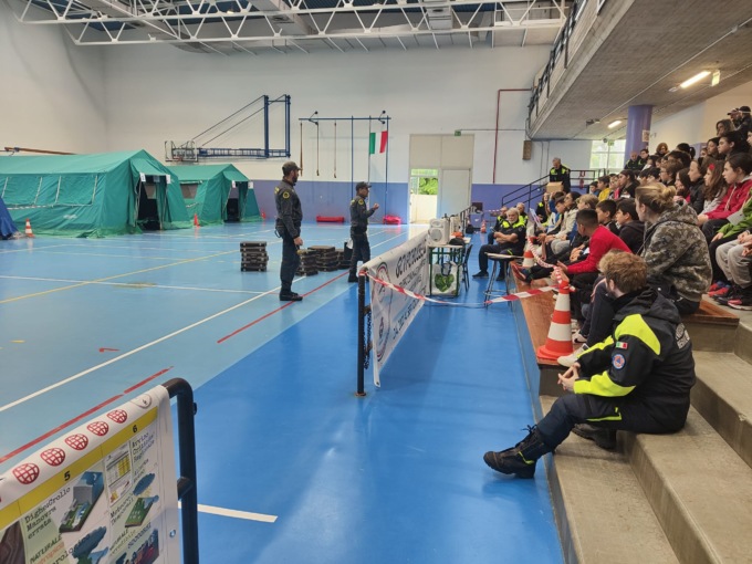 Una notte in tenda con la Protezione Civile di Bussero