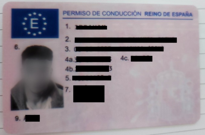 Conducente di Tir si schianta contro un’auto a Pioltello: guidava con la patente falsa