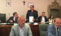 Minuto di silenzio a Cologno Monzese per Berlusconi, Cocciro (Pd) eletto presidente del Consiglio comunale