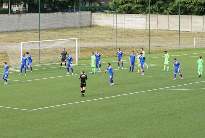 Giana sulle gambe: l’amichevole va al Novara