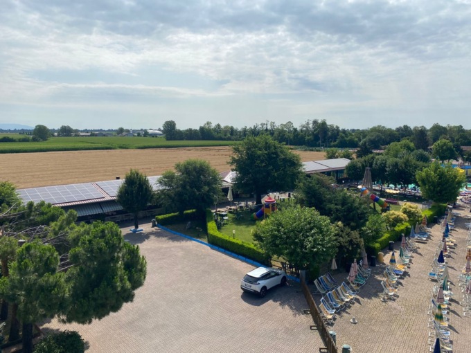 Svolta green al “Center Park”, un parco acquatico a energia solare