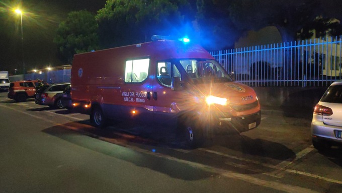 Nauseante odore di catrame a Basiano, una donna quasi intossicata è finita in ospedale