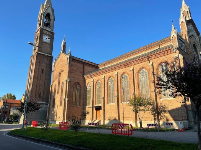 La chiesa di Trecella chiusa a tempo indeterminato: le Messe si celebreranno in oratorio