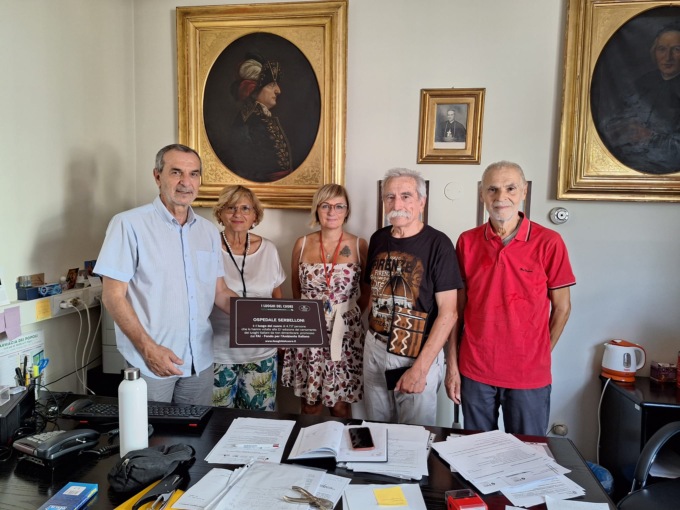 Gorgonzola, l’ospedale Serbelloni è un luogo del cuore Fai: la consegna ufficiale della targa