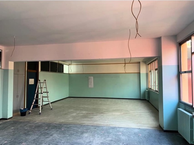 Controlli sui soffitti delle scuole di Cernusco dopo il crollo in un’aula
