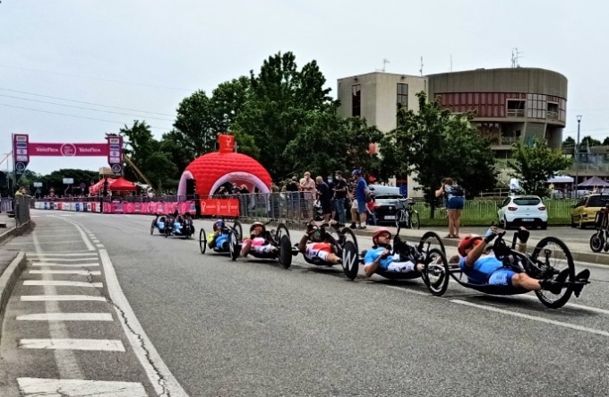 Giro d’Italia Handbike a Pioltello: ecco tutte le strade chiuse e per quanto. Divieto di transito anche ai residenti