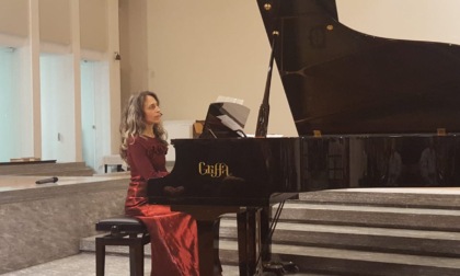 La pianista cernuschese Simona Rosella Guariso in concerto alla Fondazione Pasquinelli di Milano