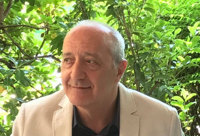 Il prof Stucchi va in pensione: è stato una colonna dell’istituto tecnico Nizzola di Trezzo sull’Adda