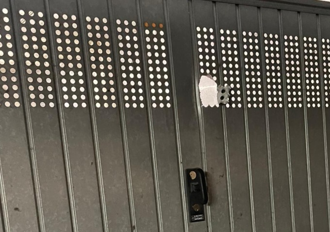 Occupa abusivamente un box, il Comune di Cernusco sul Naviglio fa causa per riottenere le chiavi