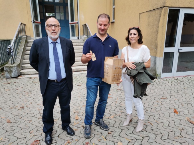 Premio ai ragazzi del Piedibus di Cernusco sul Naviglio nella Settimana della mobilità sostenibile