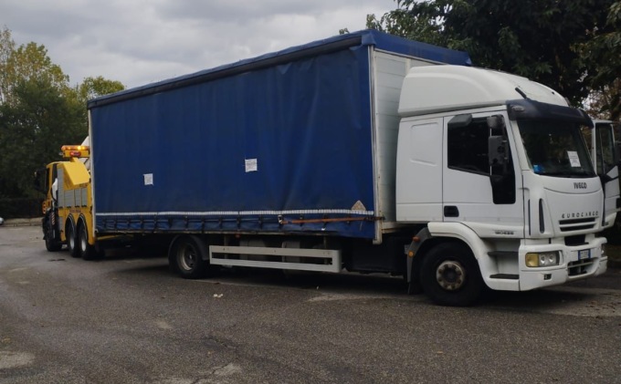 Non solo auto abbandonate, a Brugherio rimosso anche un camion