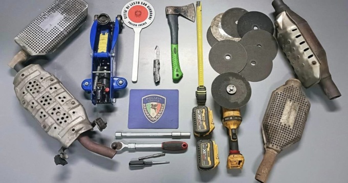 Tre ladri di marmitte arrestati dalla Polizia Locale