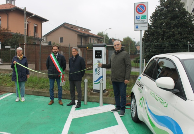 Anche a Bellinzago Lombardo un nuovo “distributore” per le auto elettriche
