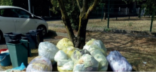 Brembate, giro di vite sui rifiuti: chi non ritira il bidone per l’indifferenziato potrà essere multato