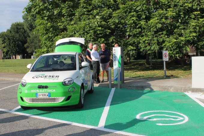 Una nuova colonnina di ricarica elettrica per Albignano