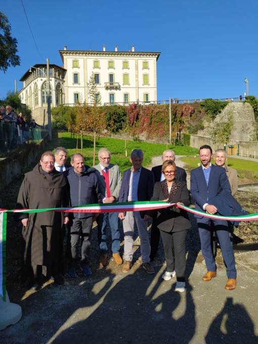 Trezzo, taglio del nastro a Villa Gina per il percorso di biodiversità