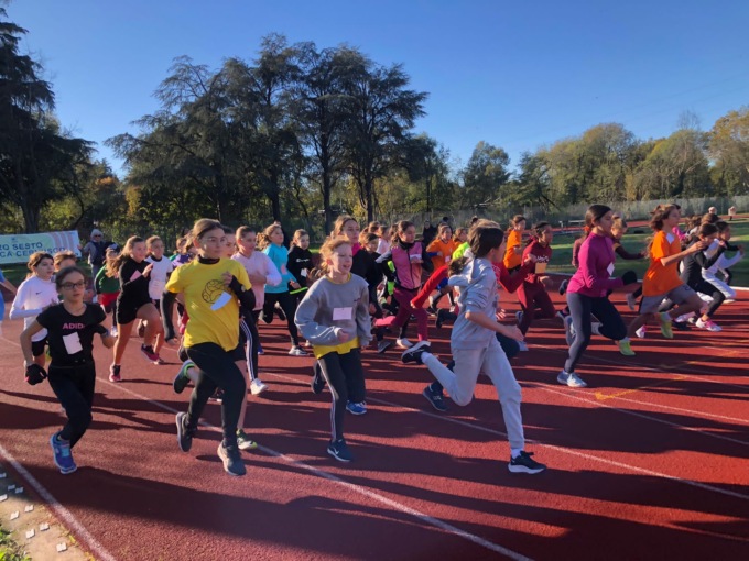 Atletica leggera a scuola a Cernusco con il Trofeo Martesana