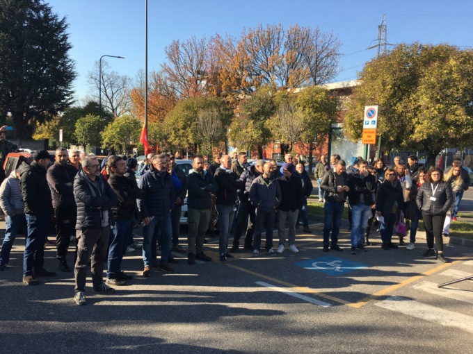 Mobilitazione continua alla Siae di Cologno Monzese, aspettando il piano industriale