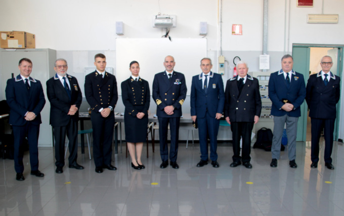 La Marina Militare approda all’Ipsia di Melzo, per un momento di orientamento formativo