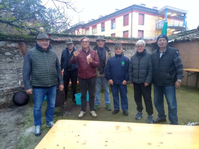 Grande castagnata e porte aperte alla scuola dell’infanzia paritaria e nido Monsignor Telò di Cassano d’Adda
