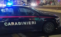 Ruba la bici a un 12enne che fa acquisti in cartoleria: denunciato