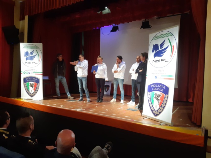 Capriate, presentato il calendario della Polizia Locale