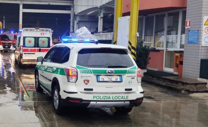 Infortunio sul lavoro a Brugherio, operaio colpito da una trave