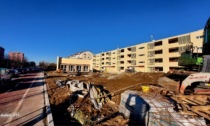 Cantiere Aler di via La Malfa: case quasi finite dopo 20 anni, ma gli appartamenti servono al Comune di Pioltello