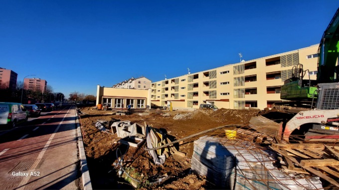 Cantiere Aler di via La Malfa: case quasi finite dopo 20 anni, ma gli appartamenti servono al Comune di Pioltello