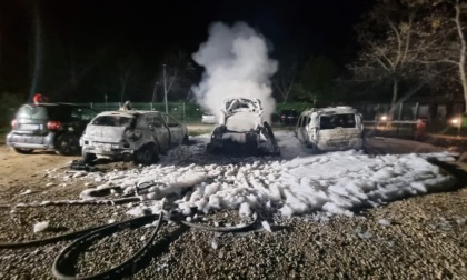 Aveva dato fuoco all'auto della ex a Gorgonzola: arrestato un 41enne