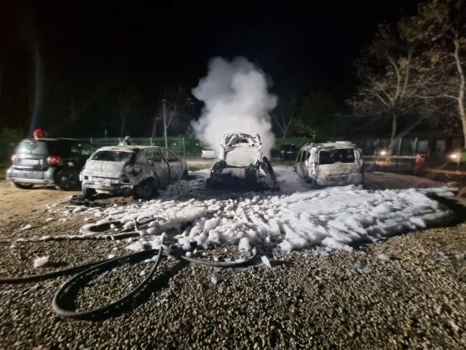 Aveva dato fuoco all’auto della ex a Gorgonzola: arrestato un 41enne