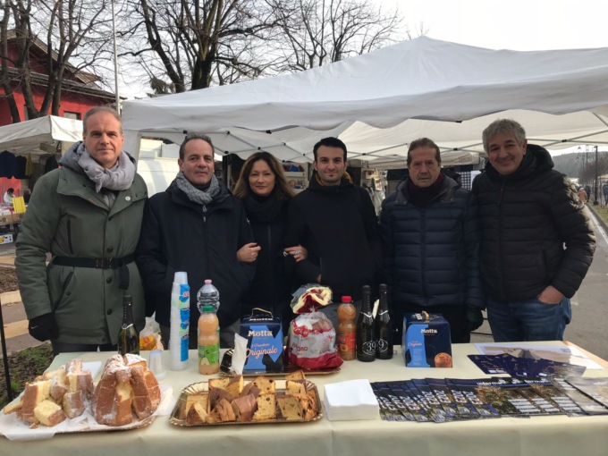 Brindisi in piazza con la Giunta di Cassano d’Adda