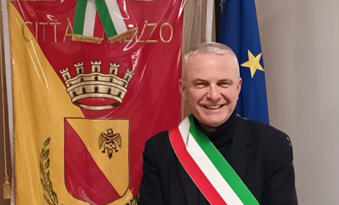 La protesta del sindaco di Melzo: “Se dovessero approvare il biogas, mi incateno davanti al Pirellone”